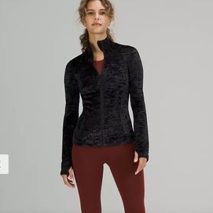 NWT Women’s lululemon Define Black Velvety Jacket – Sz. 16 – Orig $128